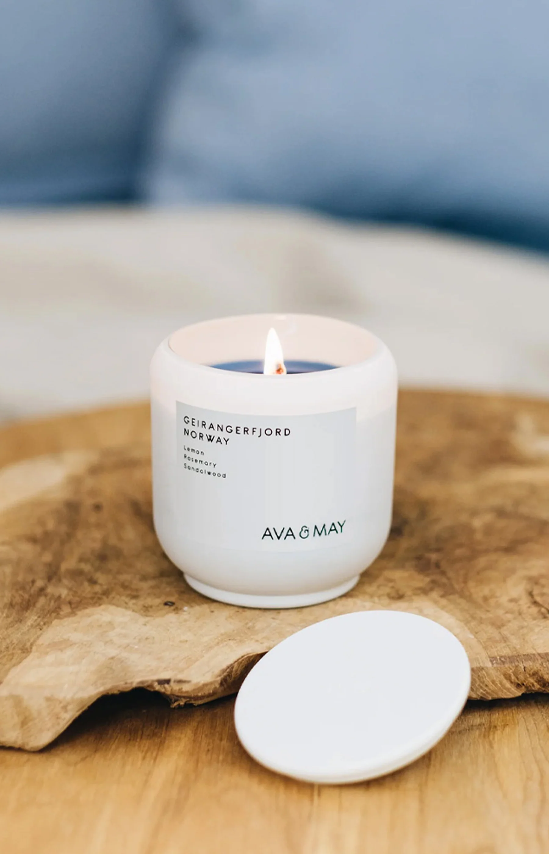 Bougie parfumée - Geirangerfjord - Citronnelle & santal - 200 g - Image 2